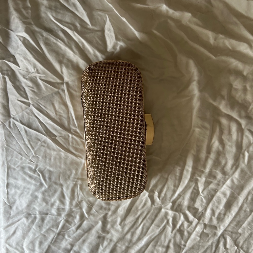 Gold Textured Clutch w removal chain like new